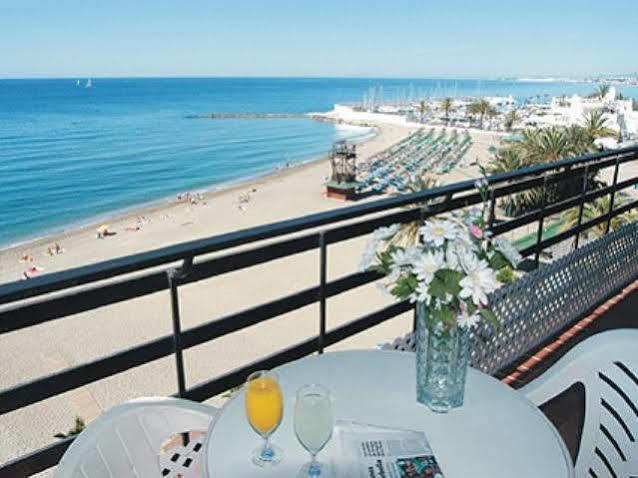 Apartamentos Mediterraneo Nerja Eksteriør billede