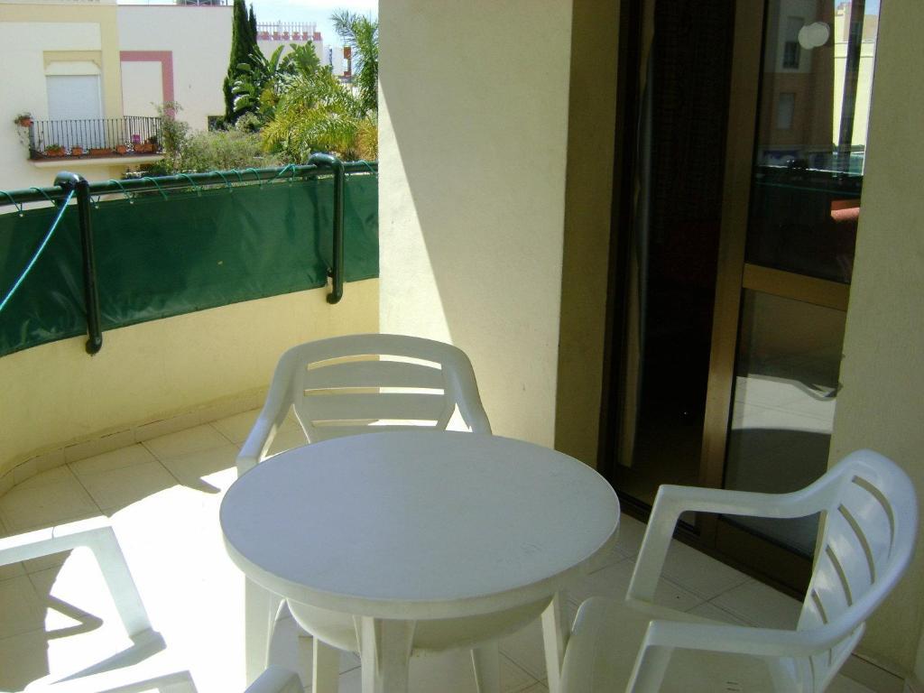 Apartamentos Mediterraneo Nerja Eksteriør billede